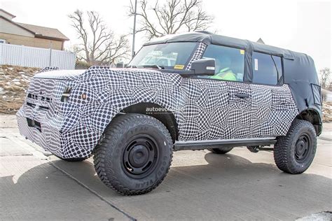 2022 Ford Bronco “heritage Edition” Spied With Four Slot Wheels Four