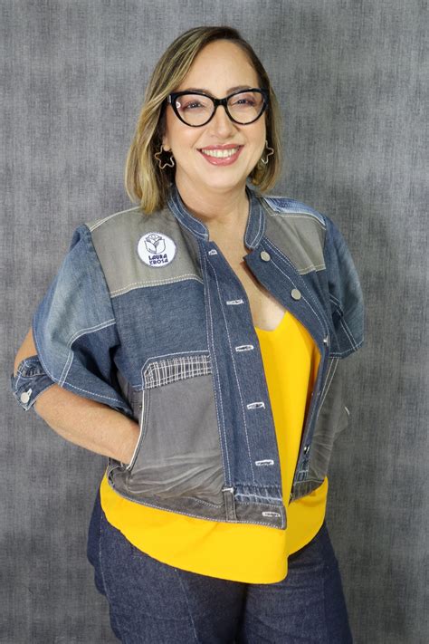 Soy Laura La Rosa