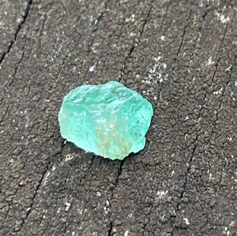 Emerald 9 Ct Raw Emerald Specimen Rough Loose Crystal From Etsy