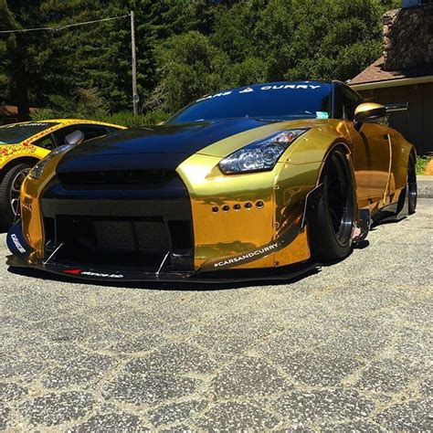 Gold Widebody Gtr Cars Supercars Carsandcurry Gold Nissan Gtr Wide Widebody
