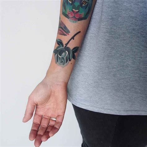 Tattoo Artist Sasha Unisex Киев Ukraine Inkppl
