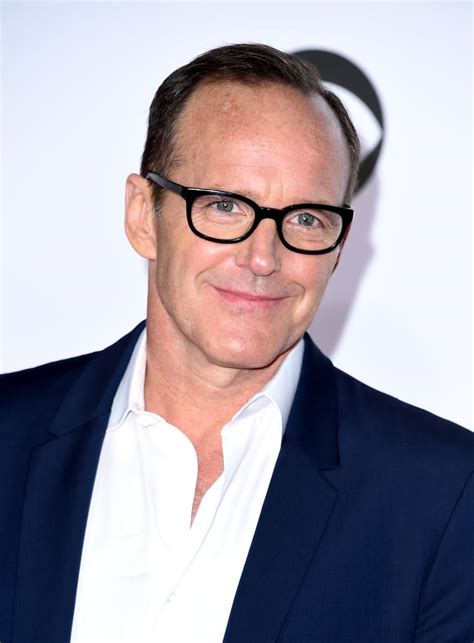 Clark credits his fans and the #coulsonlives movement to such a historic run within the. Clark Gregg as Agent Phil Coulson | Captain Marvel Cast ...