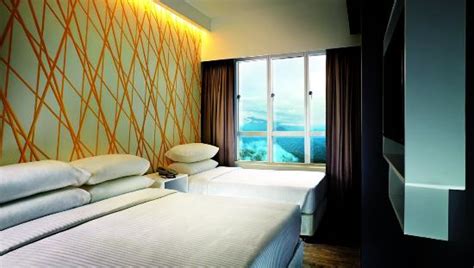 Deluxe room at first world hotel in genting h. XYZ Deluxe Room - Picture of First World Hotel, Genting ...