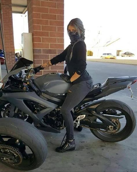 Girls On Motorcycles Pics And Comments Page 912 Triumph Forum