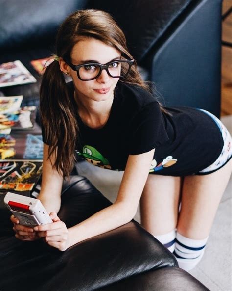 Sexy Nerd Pics Its Gameboy Time