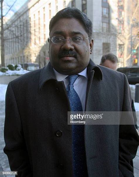 Galleon Group Co Founder Raj Rajaratnam Insider Trading Trial Photos And Premium High Res