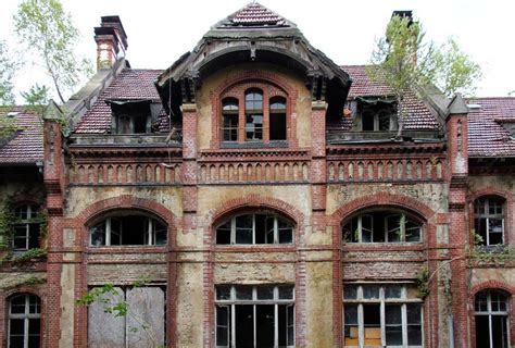 Sie sind auf wohnungssuche und möchten eine wohnung in beelitz mieten? AnneLiWest|Berlin: Ein Ruinenrundgang - Beelitz ...