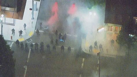 Portland Protests Judge Limits Police S Use Of Tear Gas Kgw Com