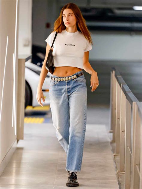 Gwyneth Paltrow Reacts To Hailey Bieber S Nepo Baby Shirt