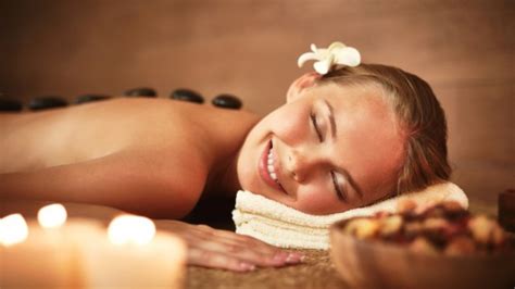 hot stone massage 60 or 90 minutes epic deals and last minute discounts