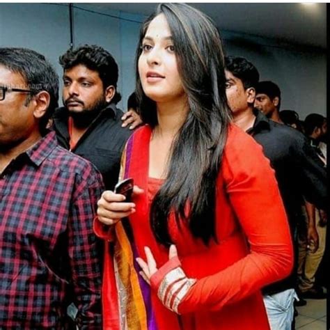 The actor believes in living her healthy lifestyle and it does not come as a surprise that she practices yoga regularly, to stay fit and active. Instagram photo by Anushka shetty • Feb 15, 2019 at 8:56 ...