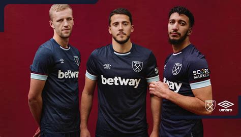 Nova Terceira Camisa Do West Ham 2021 2022 Umbro Mdf