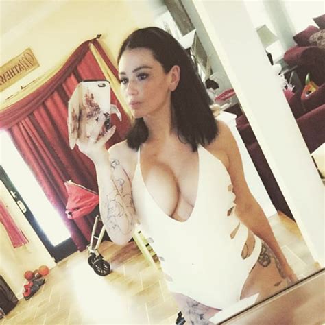 Jwoww Shows Off Her New Tattoos In Swimsuit Selfie E Online