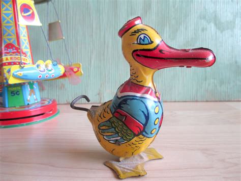 Vintage Tin Toy Duck 1930s J Chein Tin Litho Wind Up Toy Working With Original Key Made In Usa