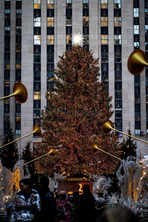 Famous Manhattan Rockefeller Center Christmas Tree Lit Up With Golden