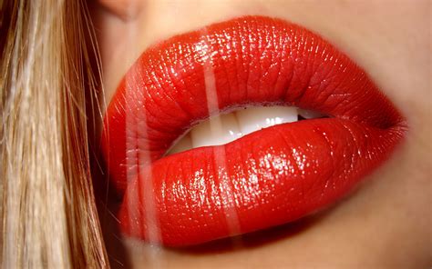 sensual red lips 7017902