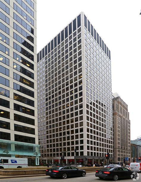 500 N Michigan Ave Chicago Il 60611 Office For Lease Loopnet