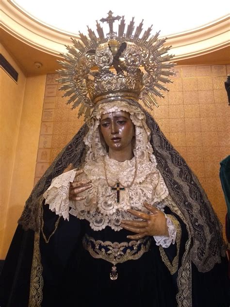 María Santísima De La Amargura Coronada Hermandad De La Amargura