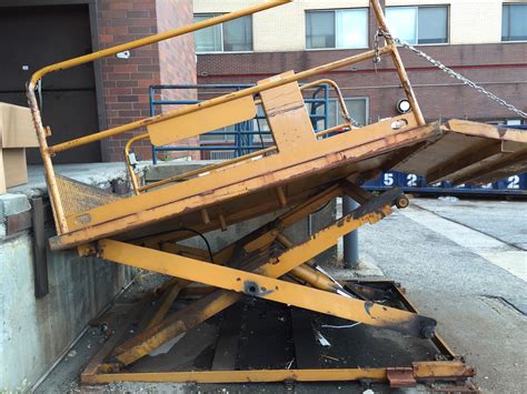 Dock Lift Repairs Nj And Nyc Metro Area By Loading Dock Inc
