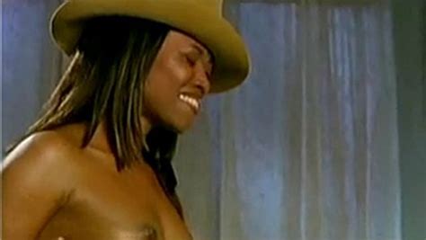 Erika alexander nude