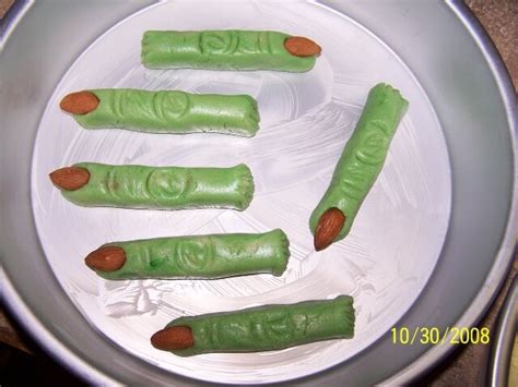 Bloody Witch Finger Halloween Cookies Recipe