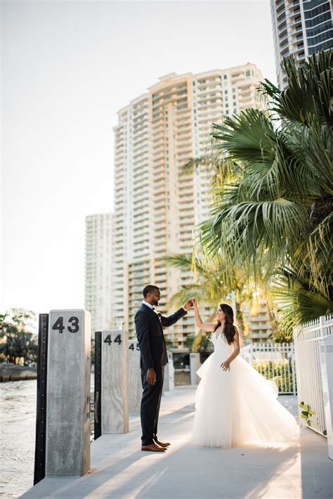 The start of a new life together deserves a beautiful wedding to match. photo by Abby Hart Photography, venue Riverside Hotel Fort ...