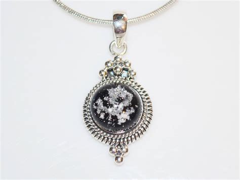 Highest quality silver and gold jewellery. Pet Cremation Jewelry Ash Necklace-Ashes Fused Glass ...