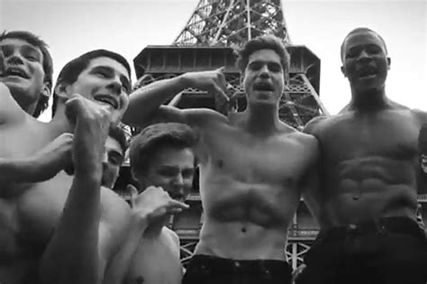 shirtless abercrombie and fitch models lip sync to ‘call me maybe
