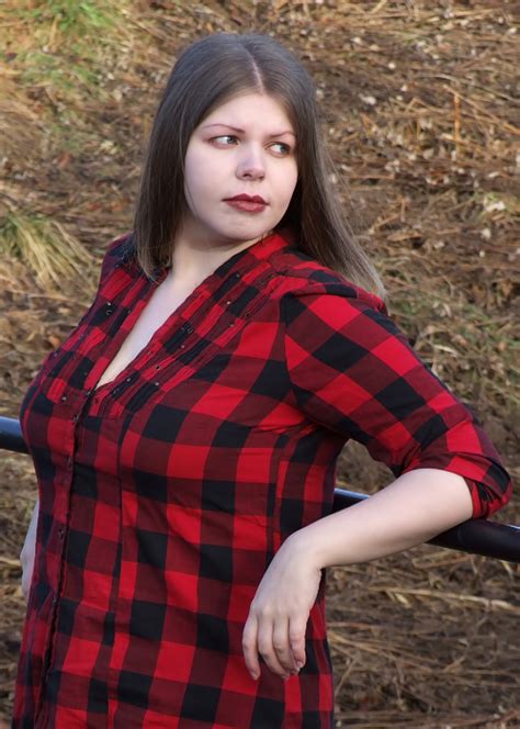 Laura Red Checked Shirt 01 By Stphq On Deviantart