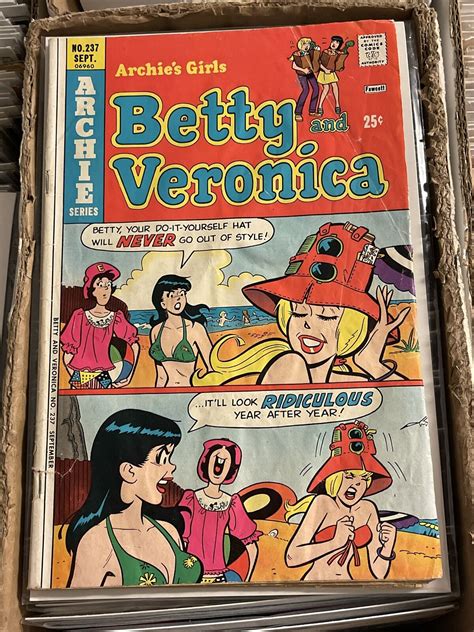 betty and veronica 237 archie s girls bikini beach fashion issue 1975