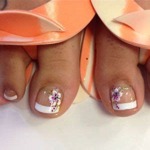 Figuras geometricas en uñas del pie. Resultado de imagen para uñas decoradas de los pies CON FLORES | Diseños de uñas pies, Uñas ...