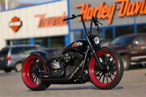 Customized Harley Davidson Softail Night Train Motorcycles By Thunderbike
