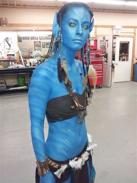 So My Friend Was An Avatar Last Night Avatar Costumes Avatar Cosplay Halloween Outfits