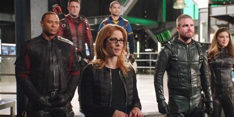 Arrow 10 Worst Things Felicity Has Done Screenrant