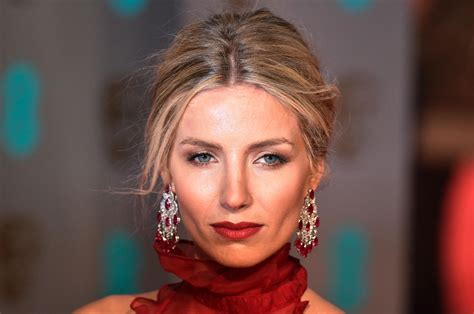 Annabelle Wallis Wallpapers Images Photos Pictures Backgrounds