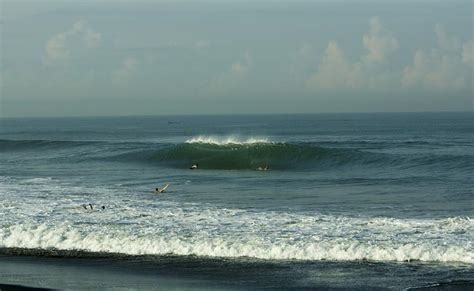 Como Canggu Echo Beach Bali Luxury Surfing
