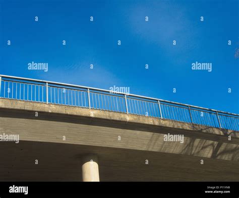 Concrete Span Hi Res Stock Photography And Images Alamy