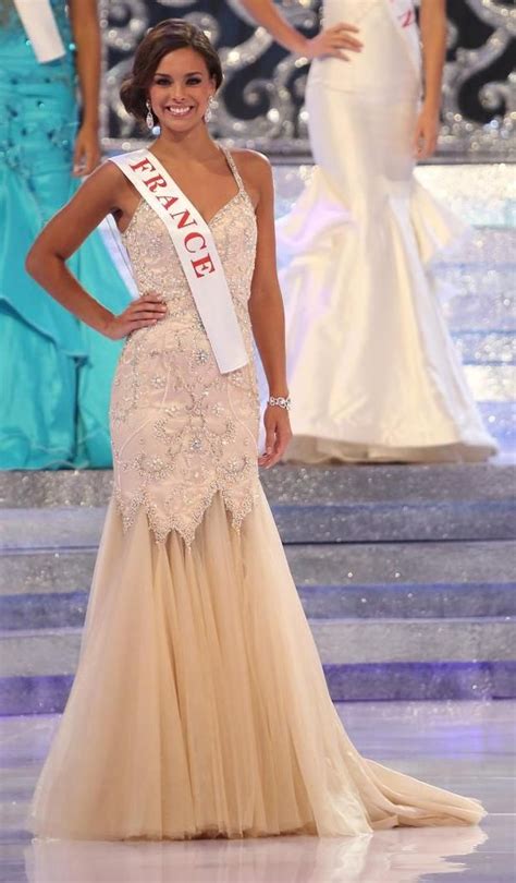 Marine Lorphelin Lors De Miss Monde Miss Monde Formal Dresses Long Prom Dresses Pageantry