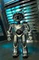 Still #2 from 'Robosapien: Rebooted' - Sean McNamara (2013) - SciFi-Movies
