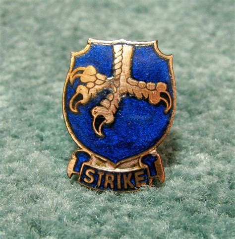 Medals Pins And Ribbons Collectibles Us Army 9th Infantry Regiment Unit