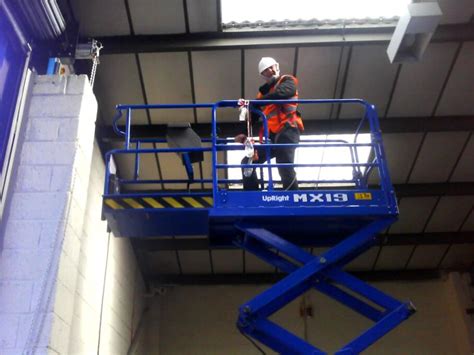 Refresher Scissor Lift Mobile Elevated Work Platforms Mewp Course