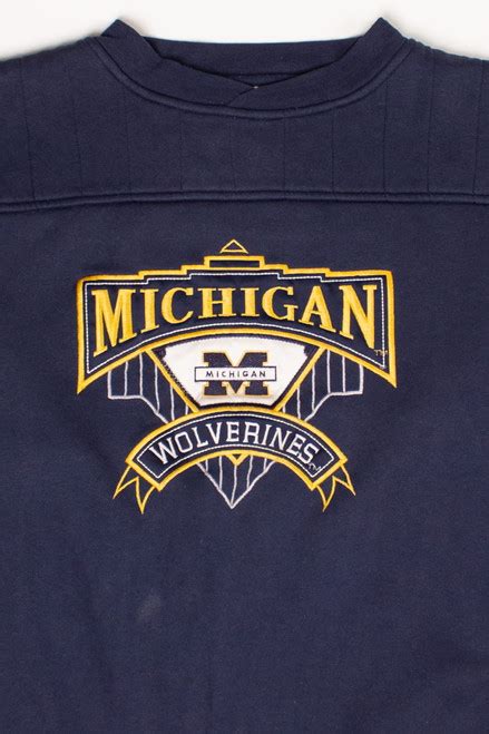 Vintage Michigan Wolverines Embroidered Sweatshirt 1990s