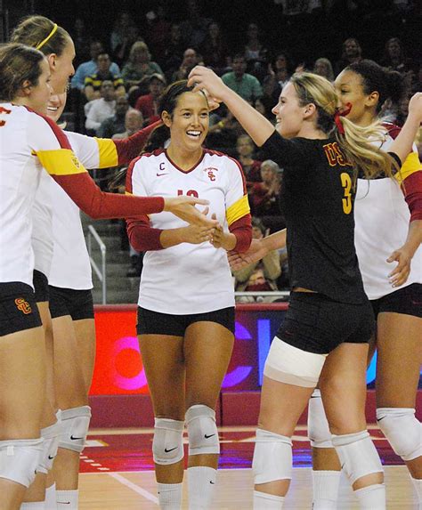 Usc Sweeps California Stanford In Pac 12 Action Daily Trojan