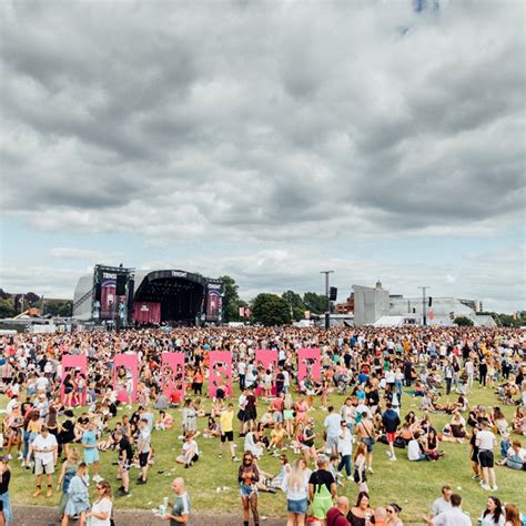 Keep up to date with all things trnsmt, visit our website and subscribe to our mailing list. TRNSMT 2021 | Festival Tickets, Line-Up & Info | Ticketmaster UK