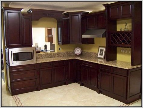 Painting kitchen cabinets dark brown. what paint color goes with dark brown kitchen cabinets ...