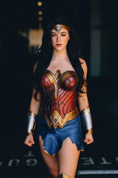 photographed my friend s wonder woman cosplay at sdcc r comiccon