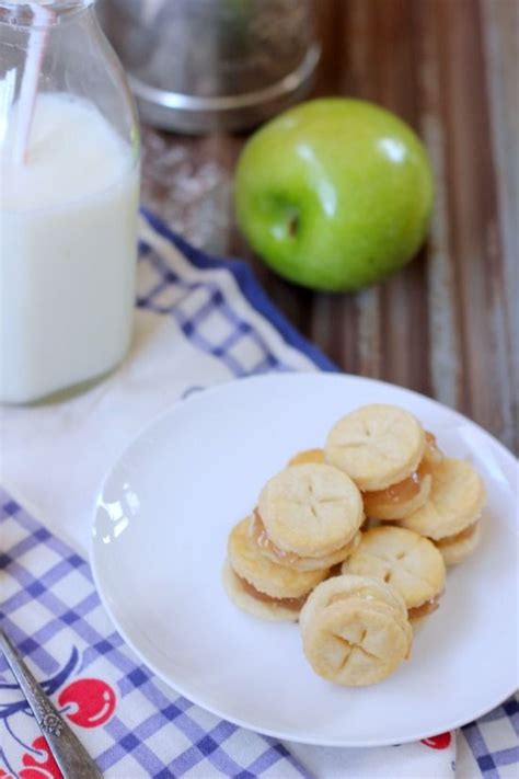 Baker Bettie’s Apple Pie Filling Recipe ~ Great For Her Mini Apple Pie Sandwich Cookies You Can