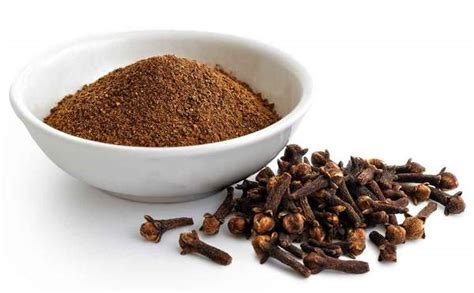 Massage your scalp gently for about 5 minutes. How to Use Clove Oil to Get Rid of Face Acne Scars - Anveya