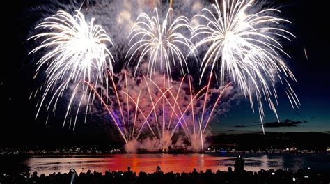 The Complete Disney Vancouver Celebration Of Light Fireworks Video