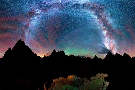 Stunning Pictures Of Rainbow Stars In Our Night Sky Will